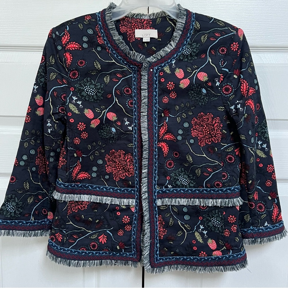 LIFT Women’s Size 4 Blazer Fringe Floral Whimsical Strawberry Jacket - Picture 1 of 12